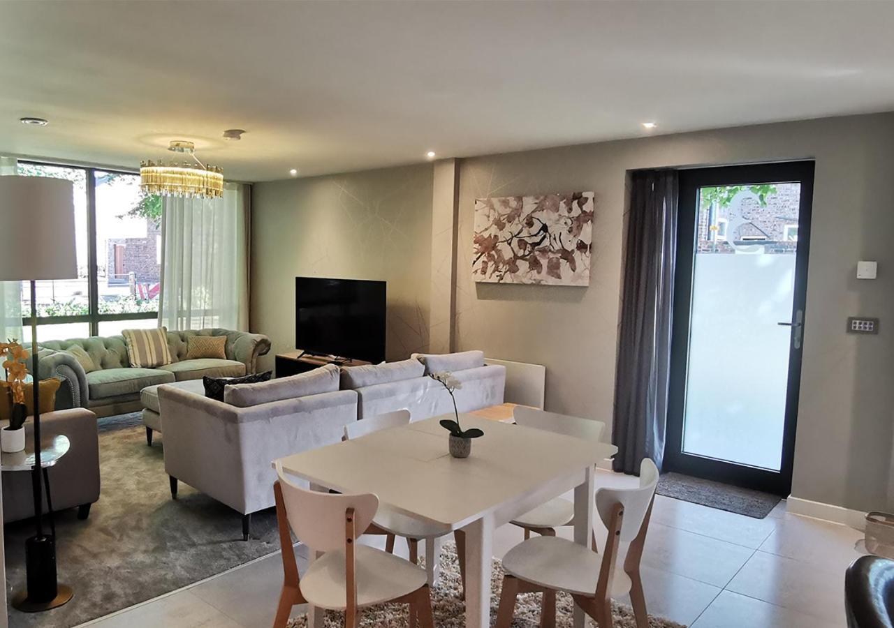 2 Bedroom Apartment, Free Parking Apartemen *