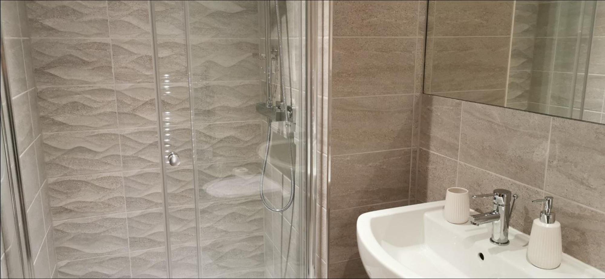 2 Bedroom Apartment, Free Parking Apartemen York